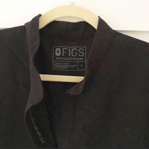 Black figs Rafaela top